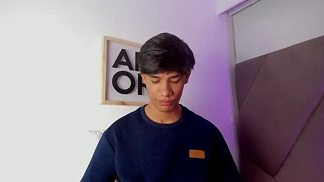 Snapshot of michael_vidal chatting on October 31, 2025, 7:48 pm michael vidal online show from October 31, 2025, 7:48 pm