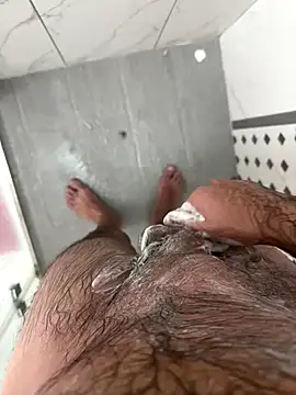 Snapshot of Lessless0606 chatting on November 1, 2025, 2:02 am Lessless0606 online show from November 1, 2025, 2:02 am