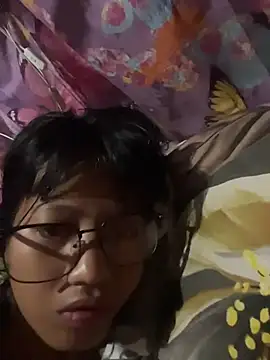 hottiebabe23 online show from November 29, 2025, 9:18 pm