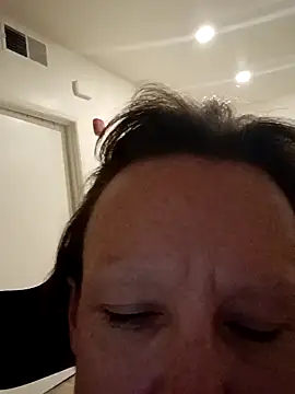 Karebearz1 online show from March 28, 2026, 10:59 am