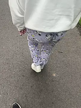 Teeny-Slut18 online show from June 4, 2026, 5:57 am