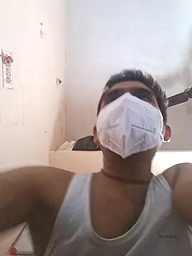 Snapshot of Healthy18 chatting on November 12, 2025, 2:34 am Healthy18 online show from November 12, 2025, 2:34 am