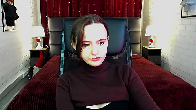 IreneBailey online show from November 17, 2025, 9:15 am