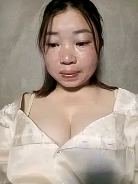 julybe online show from February 2, 2026, 4:27 pm