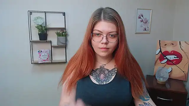 Lina ri  online show from November 6, 2025, 5:36 pm