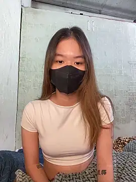 BUNNY050465 online show from November 14, 2025, 3:11 pm