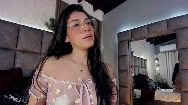 BrigitteVons online show from December 16, 2025, 11:10 pm