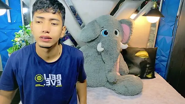 darwinandbrayann online show from December 20, 2025, 3:24 am