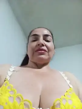 MaryRoze  online show from April 3, 2026, 6:17 pm