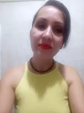 Snapshot of Hhanna chatting on November 2, 2025, 8:11 pm Hhanna online show from November 2, 2025, 8:11 pm