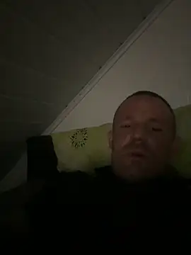 Snapshot of superbertok chatting on November 21, 2025, 10:08 pm superbertok online show from November 21, 2025, 10:08 pm