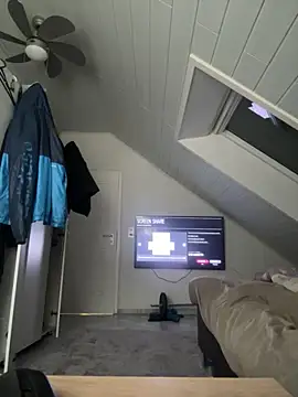 Snapshot of superbertok chatting on December 4, 2025, 12:47 pm superbertok online show from December 4, 2025, 12:47 pm