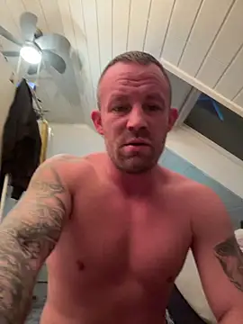 Snapshot of superbertok chatting on December 18, 2025, 5:35 am superbertok online show from December 18, 2025, 5:35 am