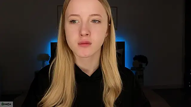 Snapshot of adele_armass chatting on February 13, 2026, 8:49 pm adele armass online show from February 13, 2026, 8:49 pm