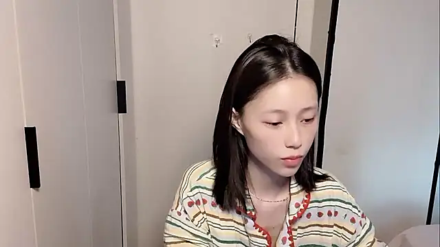 Snapshot of yuyu-33 chatting on January 18, 2026, 12:25 am yuyu-33 online show from January 18, 2026, 12:25 am