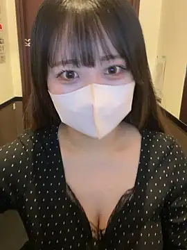 Snapshot of emiri_da_nyan chatting on February 21, 2026, 7:09 am emiri da nyan online show from February 21, 2026, 7:09 am