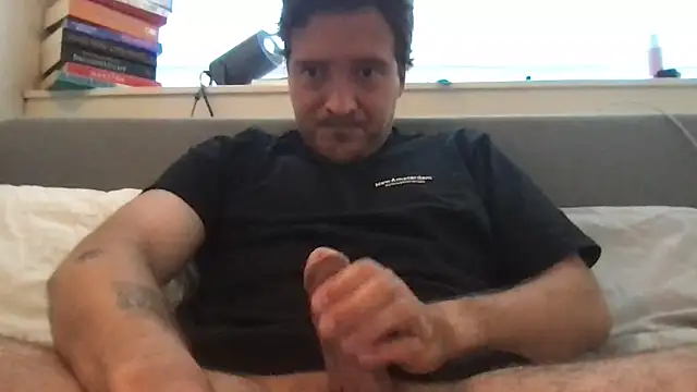 dutchpieter95 online show from June 19, 2026, 1:59 pm