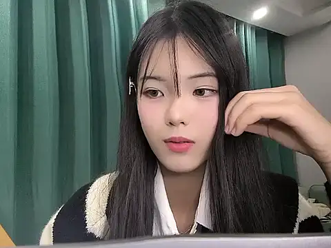 Angela-172 online show from November 3, 2025, 12:06 pm