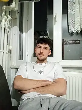 Snapshot of yasinesra757_ chatting on February 27, 2026, 9:48 pm yasinesra757 online show from February 27, 2026, 9:48 pm