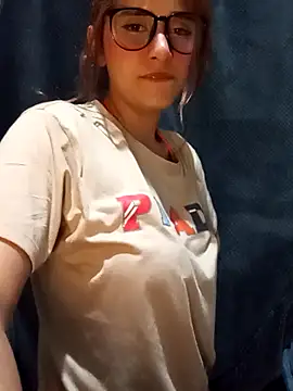 lola mamadas online show from November 16, 2025, 4:18 am