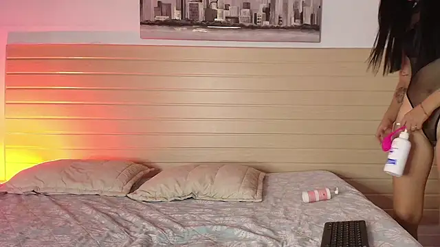 Snapshot of Madisonkay chatting on March 1, 2026, 2:13 am Madisonkay online show from March 1, 2026, 2:13 am