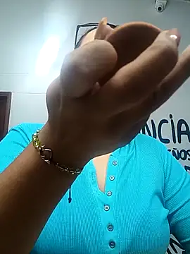 Samaraa Lee online show from November 11, 2025, 11:32 am