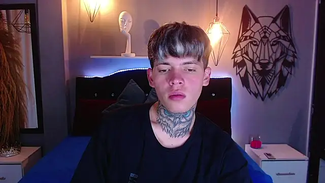 frankboyx online show from November 9, 2025, 7:34 pm