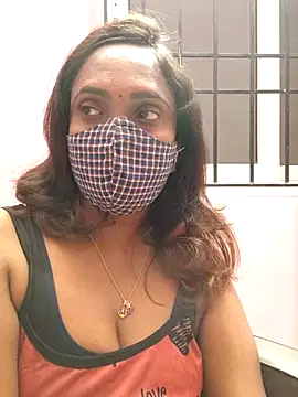 Queen-dhivya online show from February 3, 2026, 5:40 pm