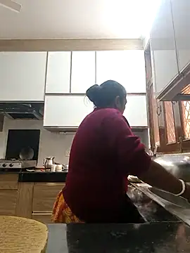 Hot-Sana2 online show from November 21, 2025, 6:23 am