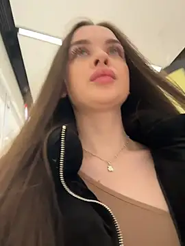 KristiRich online show from December 20, 2025, 9:49 am