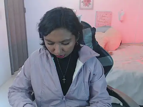 Samanta 777 online show from April 23, 2026, 3:41 am