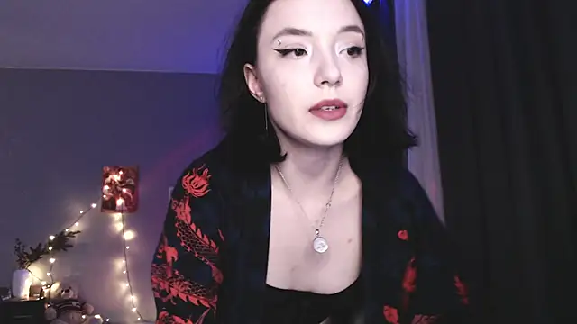 dolll maiya online show from February 10, 2026, 7:18 pm