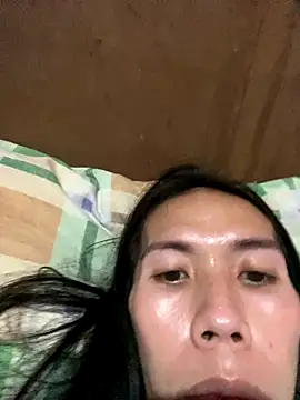 bellaUtops online show from January 6, 2026, 1:09 am