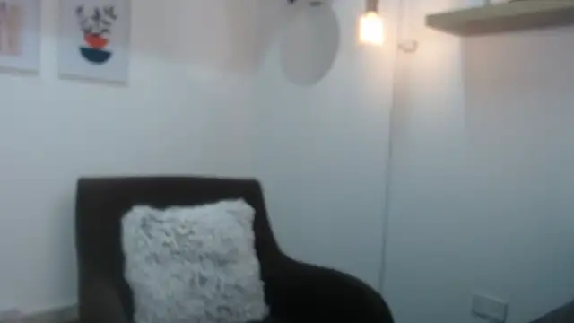 Lauryn Jones online show from February 26, 2026, 7:57 pm