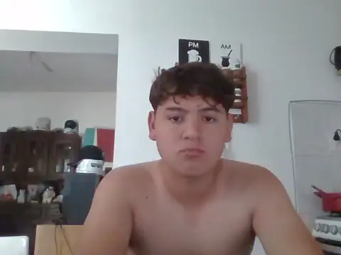 Myboy0020 online show from December 16, 2025, 5:40 pm