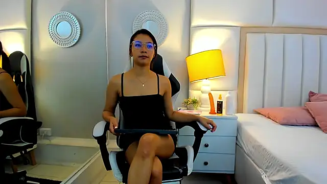 Snapshot of BriannaRivera chatting on December 15, 2025, 12:31 pm BriannaRivera online show from December 15, 2025, 12:31 pm