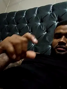 William1234-56 online show from March 10, 2026, 5:12 am