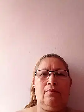 Snapshot of Cessi50 chatting on November 14, 2025, 3:11 pm Cessi50 online show from November 14, 2025, 3:11 pm