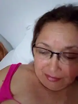 Cessi50 online show from March 12, 2026, 3:01 am