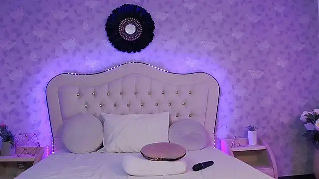 Snapshot of GracieCute chatting on February 27, 2025, 7:12 am GracieCute online show from February 27, 2025, 7:12 am