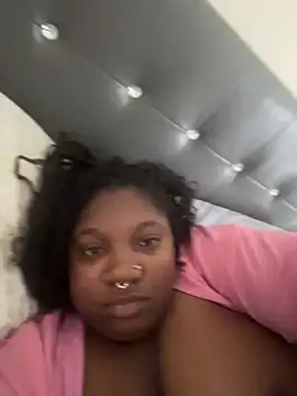 onlyymisha online show from November 2, 2025, 1:35 pm