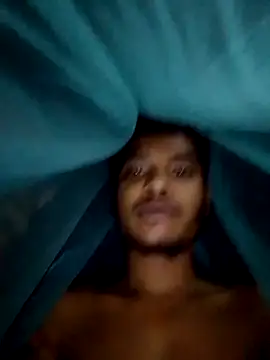 GlossyBuddy13 online show from March 6, 2026, 12:51 am