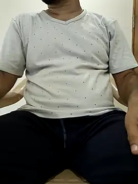 funnyboy 069 online show from February 24, 2026, 3:48 am