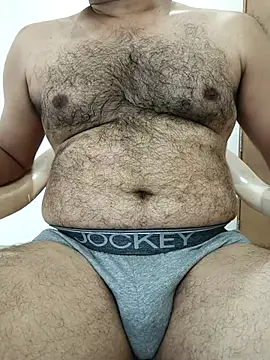 funnyboy 069 online show from March 8, 2026, 4:27 am