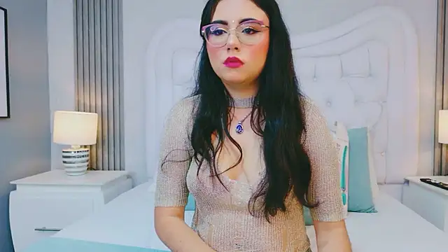 Snapshot of ScarlettPetrova chatting on April 10, 2026, 11:48 am ScarlettPetrova online show from April 10, 2026, 11:48 am