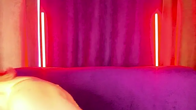 RikkiChoco online show from March 8, 2026, 2:04 am