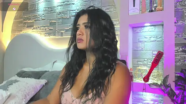 Snapshot of Karla_61 chatting on November 8, 2025, 7:45 pm Karla 61 online show from November 8, 2025, 7:45 pm