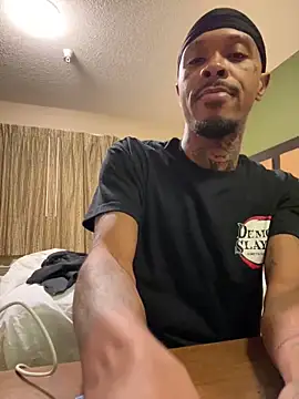 Snapshot of urnewfantasyzzz chatting on November 2, 2025, 12:46 am urnewfantasyzzz online show from November 2, 2025, 12:46 am