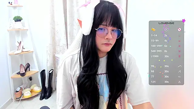 Omorimori online show from November 17, 2025, 6:03 pm