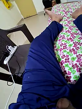 Snapshot of suraj696 chatting on November 9, 2025, 6:06 pm suraj696 online show from November 9, 2025, 6:06 pm